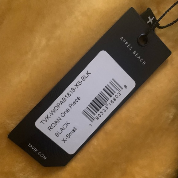 Tavik Roan Black One Piece 🖤 - Picture 6 of 7